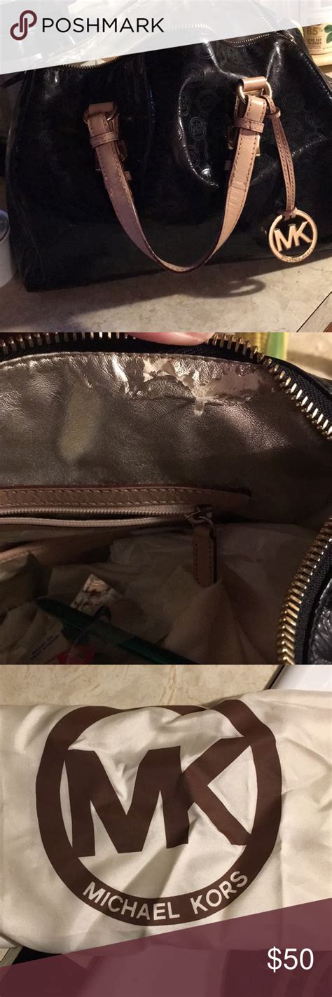 how to authenticate a michael kors bag - real Michael Kors bag inside.